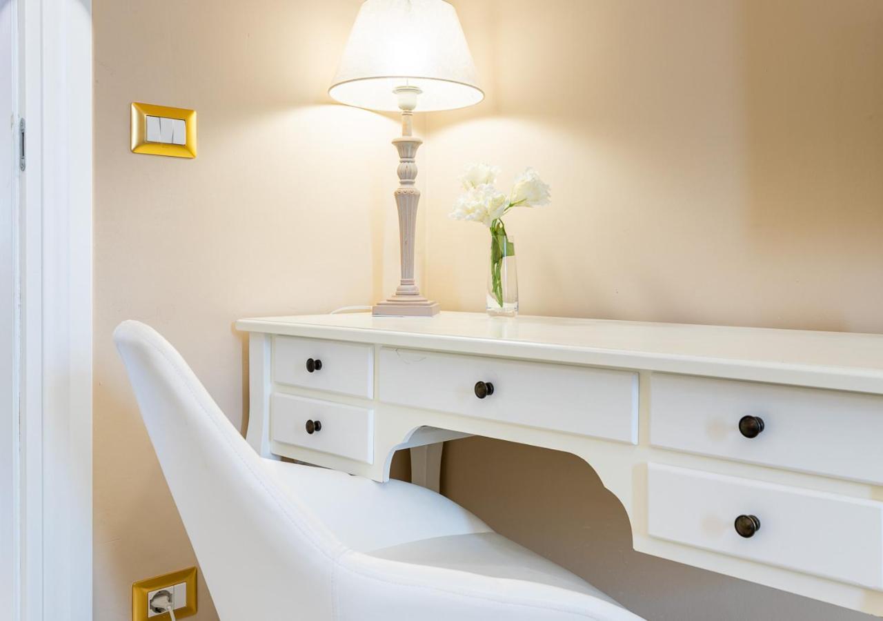Elegant Suite - In Centro Portanuova Torino Kültér fotó